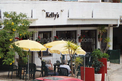 KELLY'S BAR
